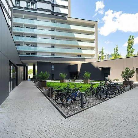 Apartment Colorful Rataje With Parking And Air Conditioning By Renters