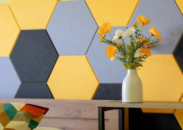 Apartment Colorful Rataje With Parking And Air Conditioning By Renters