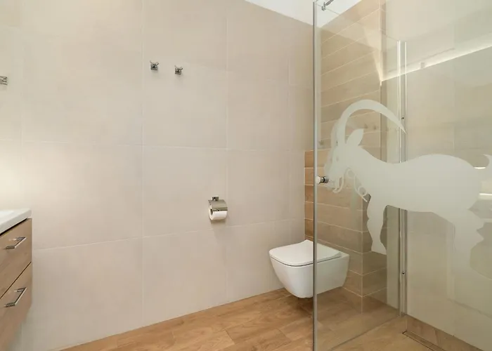 Colorful Rataje With Parking And Air Conditioning By Renters * Posen