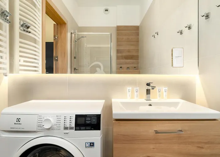 Colorful Rataje With Parking And Air Conditioning By Renters Apartment *