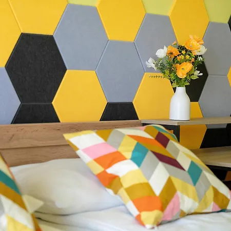 דירה Colorful Rataje With Parking And Air Conditioning By Renters