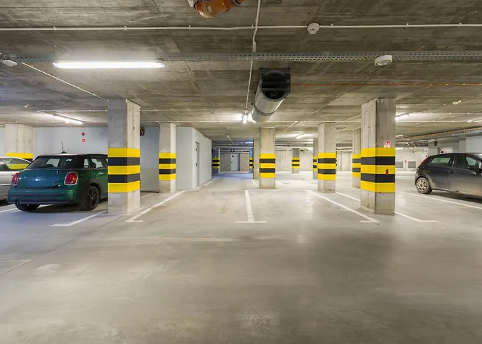 Apartment Colorful Rataje With Parking And Air Conditioning By Renters